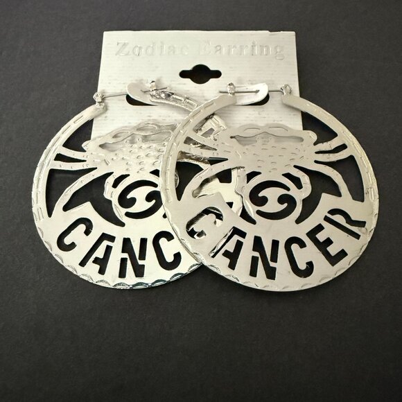 NOC Zodiac Cancer Earrings Silver Round Cutout Textured Design Astrology Jewelry - Picture 1 of 4